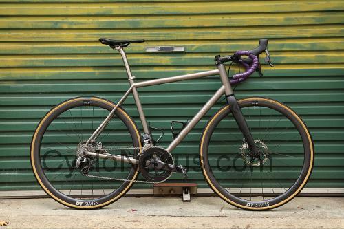 Curve Belgie Spirit recensioni e scheda tecnica